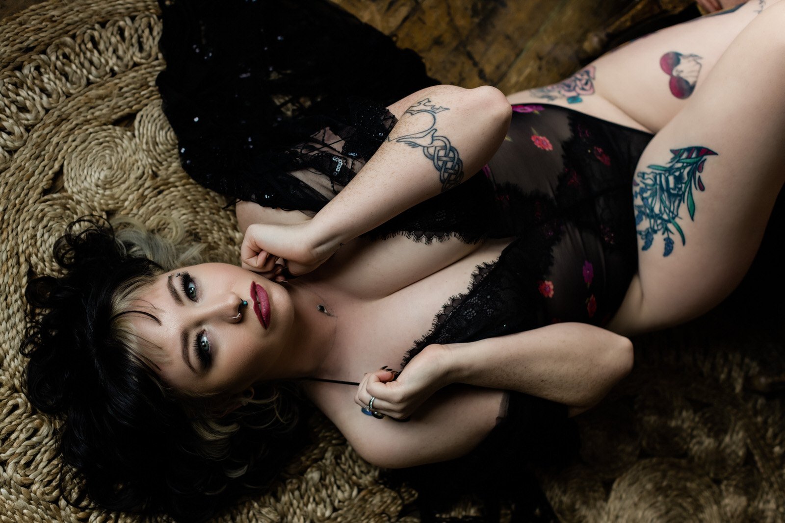  edgy boudoir session with a gal that loves all things halloween and witches 