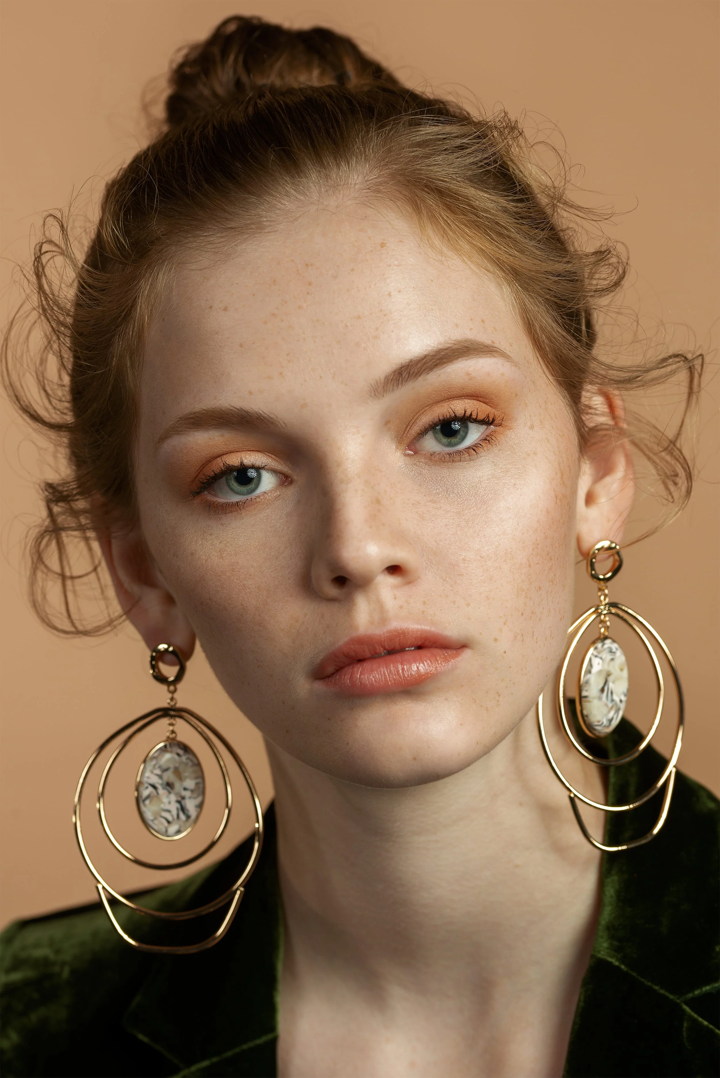 hair makeup make up visagist artist muenchen frankfurt deborah hoerz