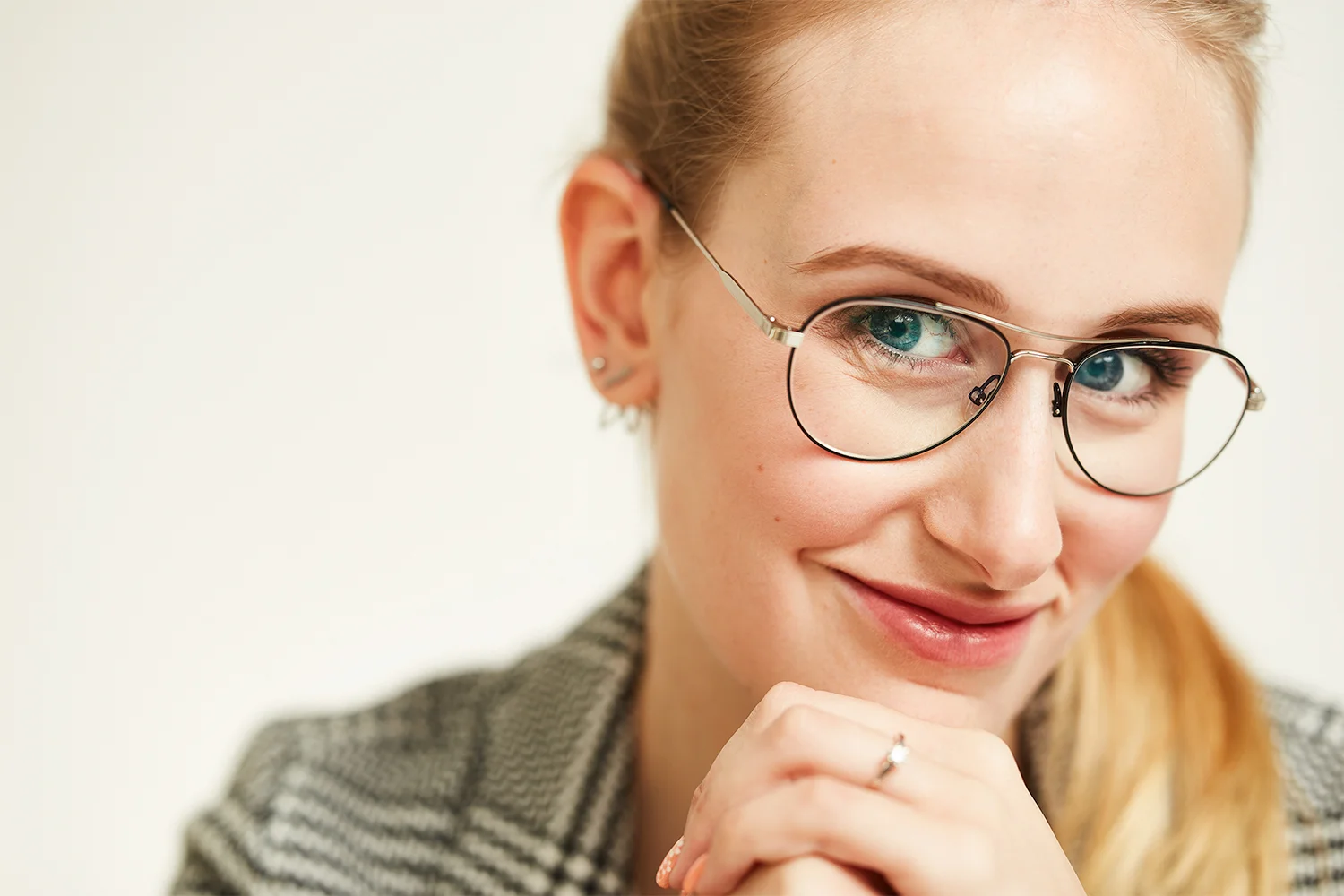 hair makeup make up visagist artist muenchen frankfurt deborah hoerz