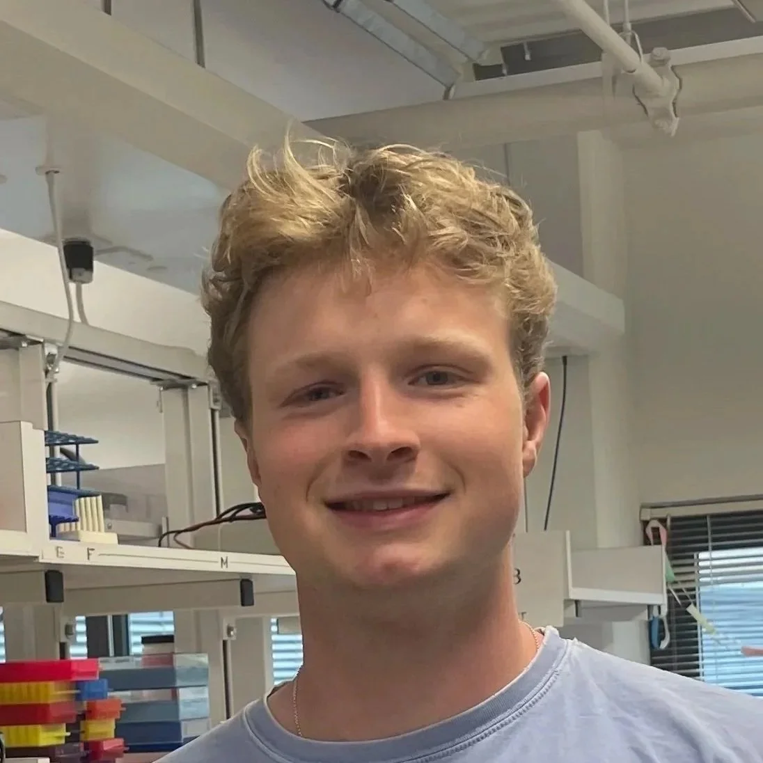  Graduate student (QCB)  jackshaw[at]princeton.edu 