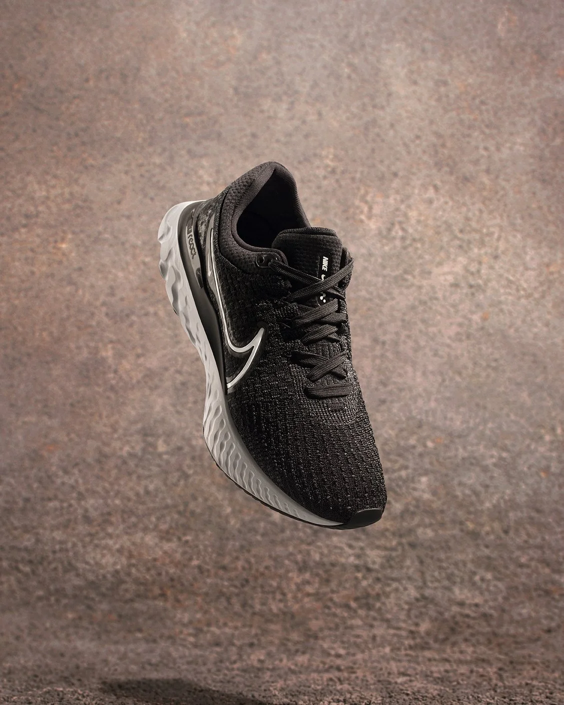 Nike React_single_V2_portrait.jpg