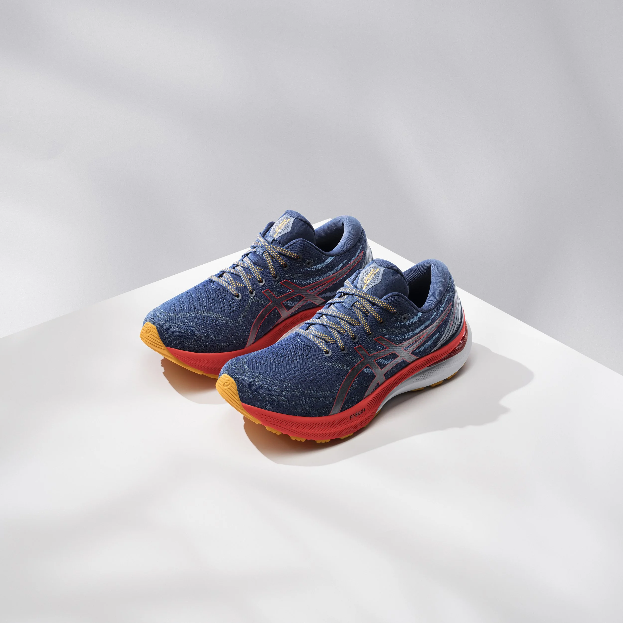 AW22_Asics_PR_Kayano_29_M.jpg