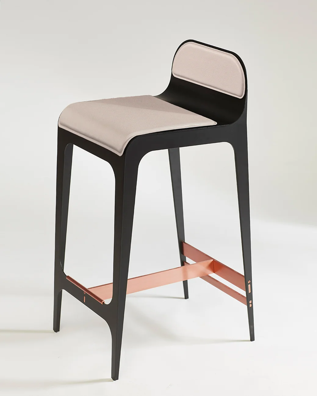 BARDOT Stool