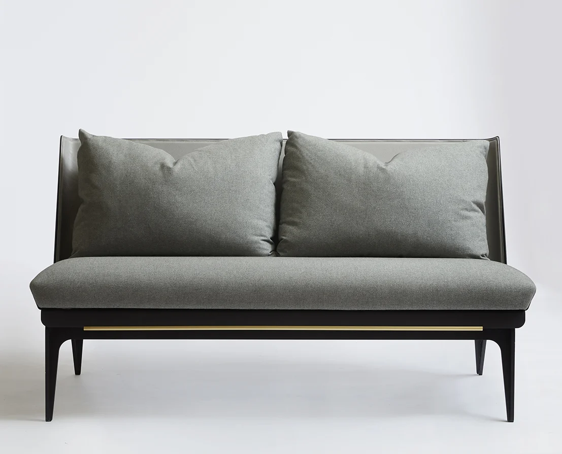 BOUDOIR Loveseat