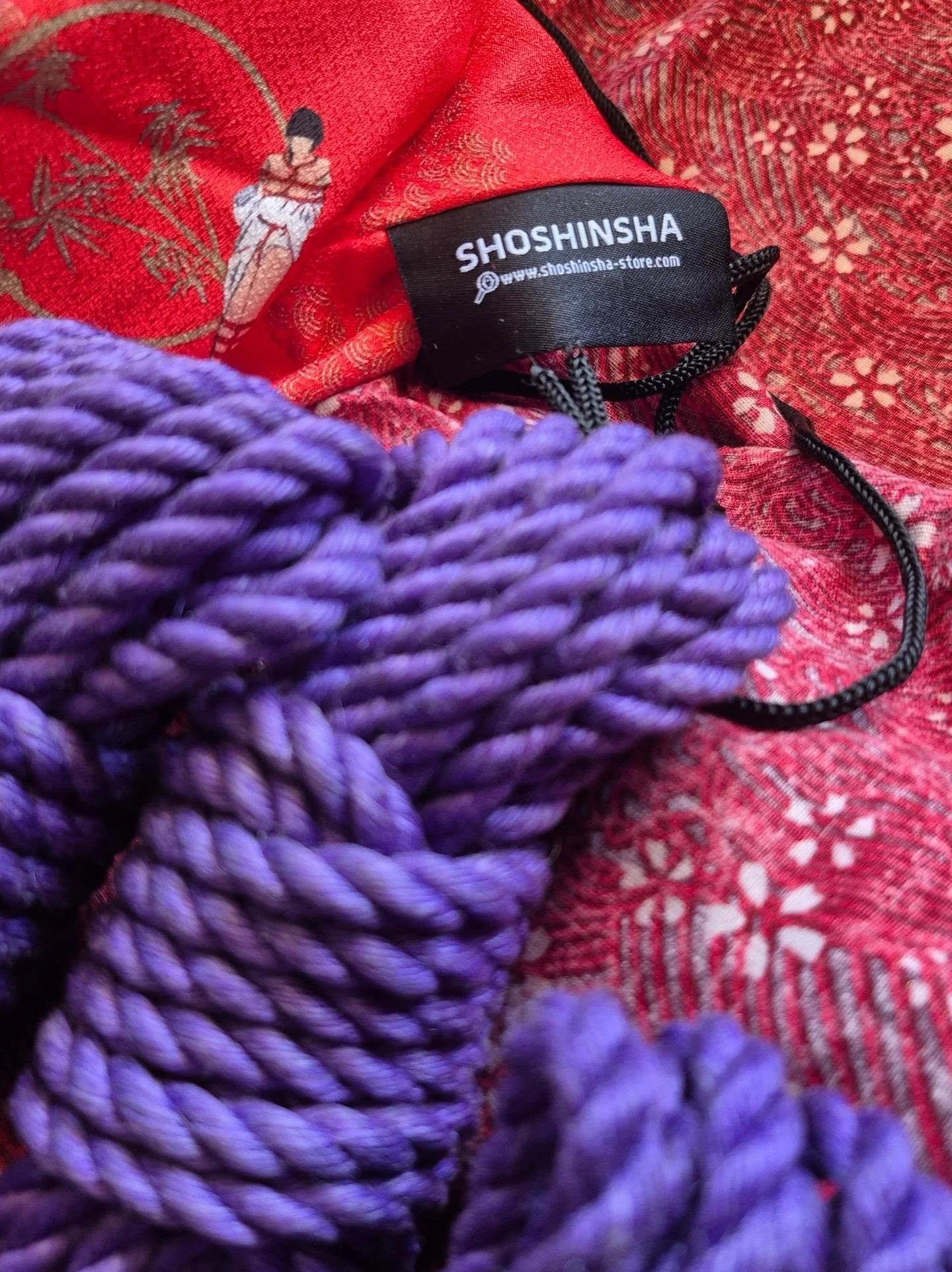 I am ready to begin my Shibari journey💜
The jute rope came so beautifully wrapped and it feels so nice against my skin. You know I had to get them in my favorite color! Are y'all ready for some new content? 

Thank you @shibari_shoshinsha
(Top tier 