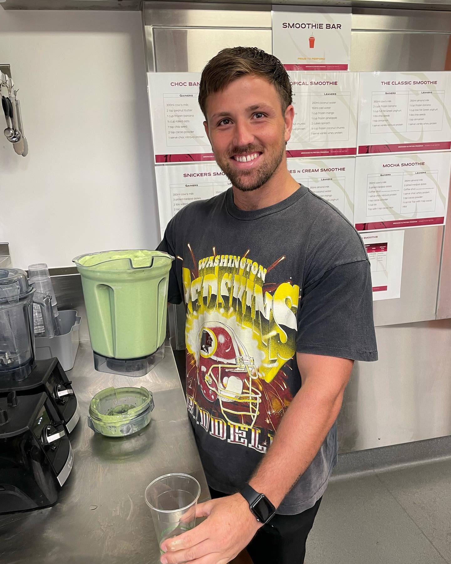 Smoothie Bar is back up and running. 
We provide the recipe + ingredients for 7 smoothies with higher calorie and lower calorie options for each depending on the athletes stature and goals. 

&ldquo;The Snickers&rdquo; is probably the crowd favourite