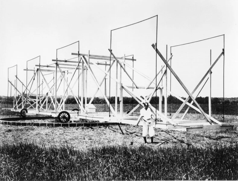 Jansky and his rotating radio antenna (early 1930s), the world's first radio telescope.Minimum credit line: Image courtesy of NRAO/AUI (for details, see Image Use Policy)., CC BY 3.0 via Wikimedia Commons