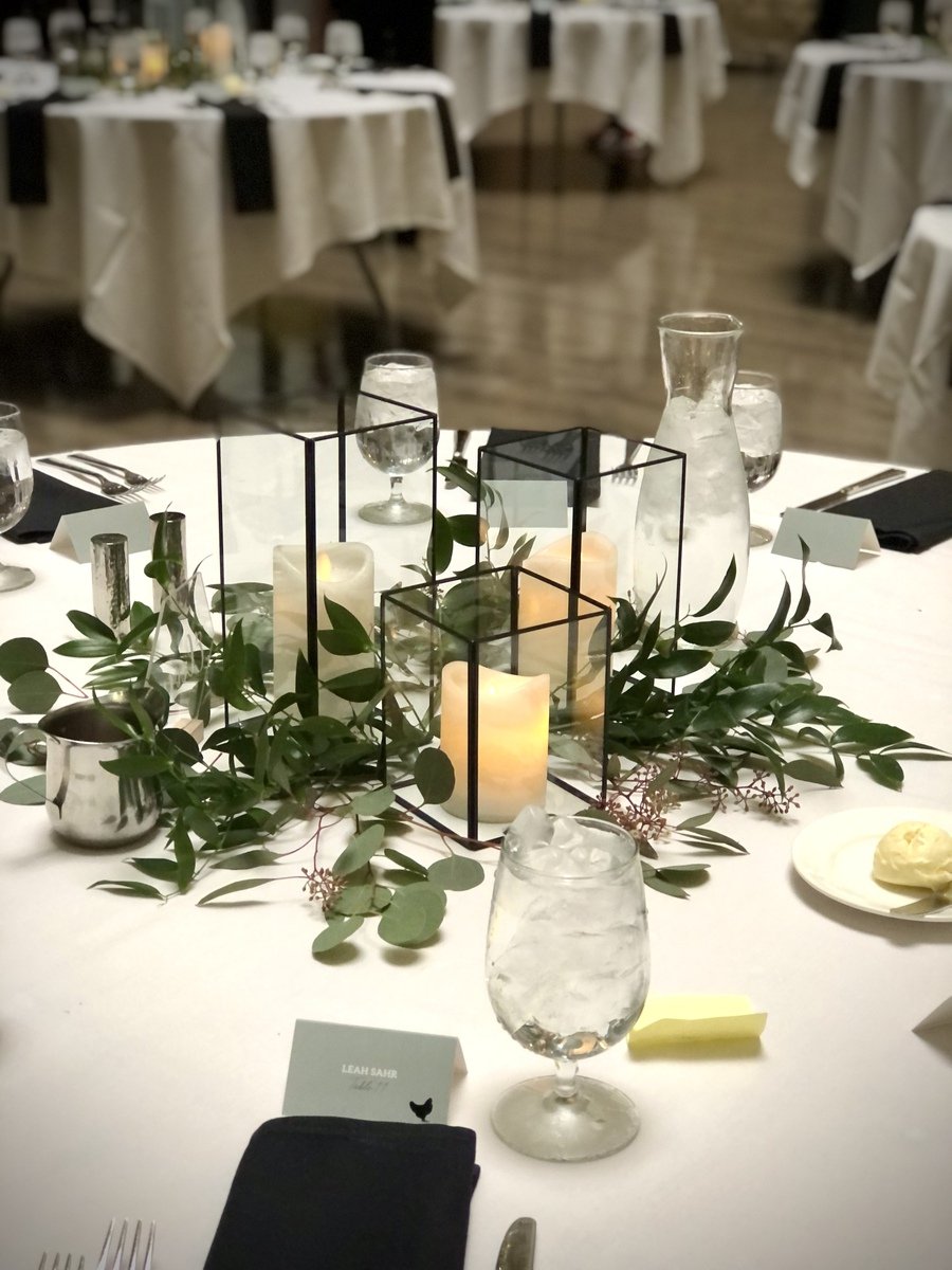 Lanterns-with-Greenery-Rentals-MN-Weddings.jpg