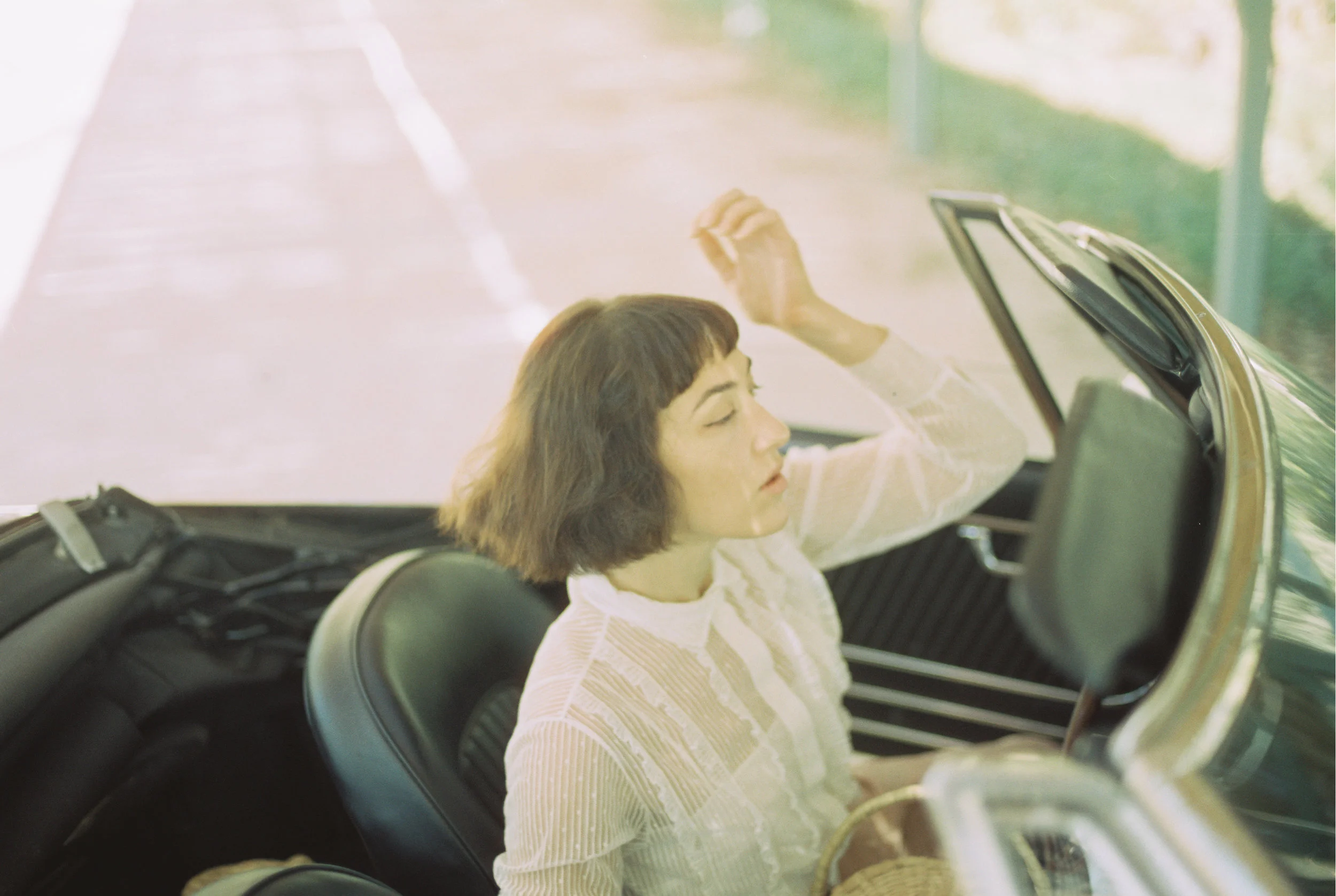 x870266_x870266-R2-E059 (1).jpg