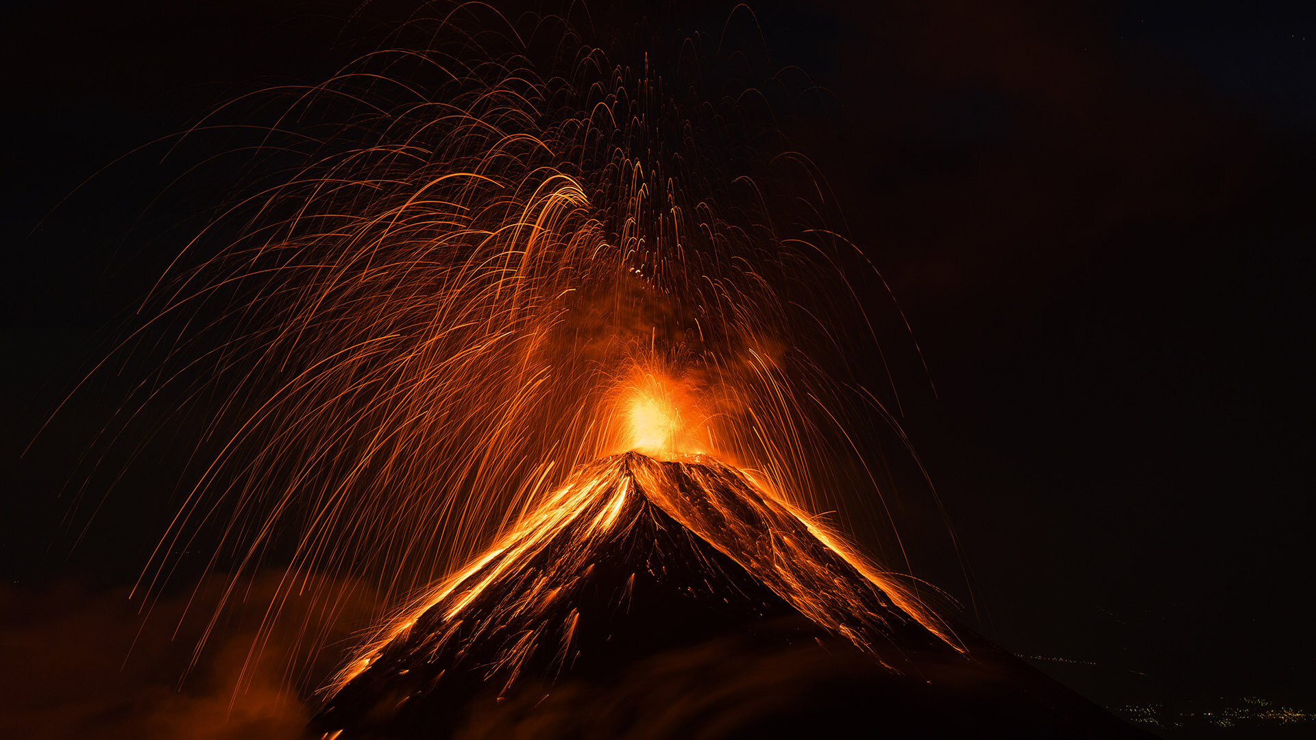 Fuego volcano erupting @diegorizzophoto @nikon.jpg