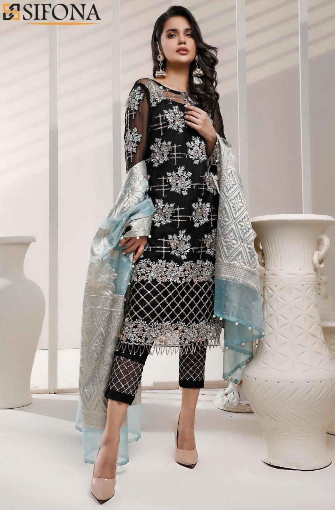 black salwar suit punjabi