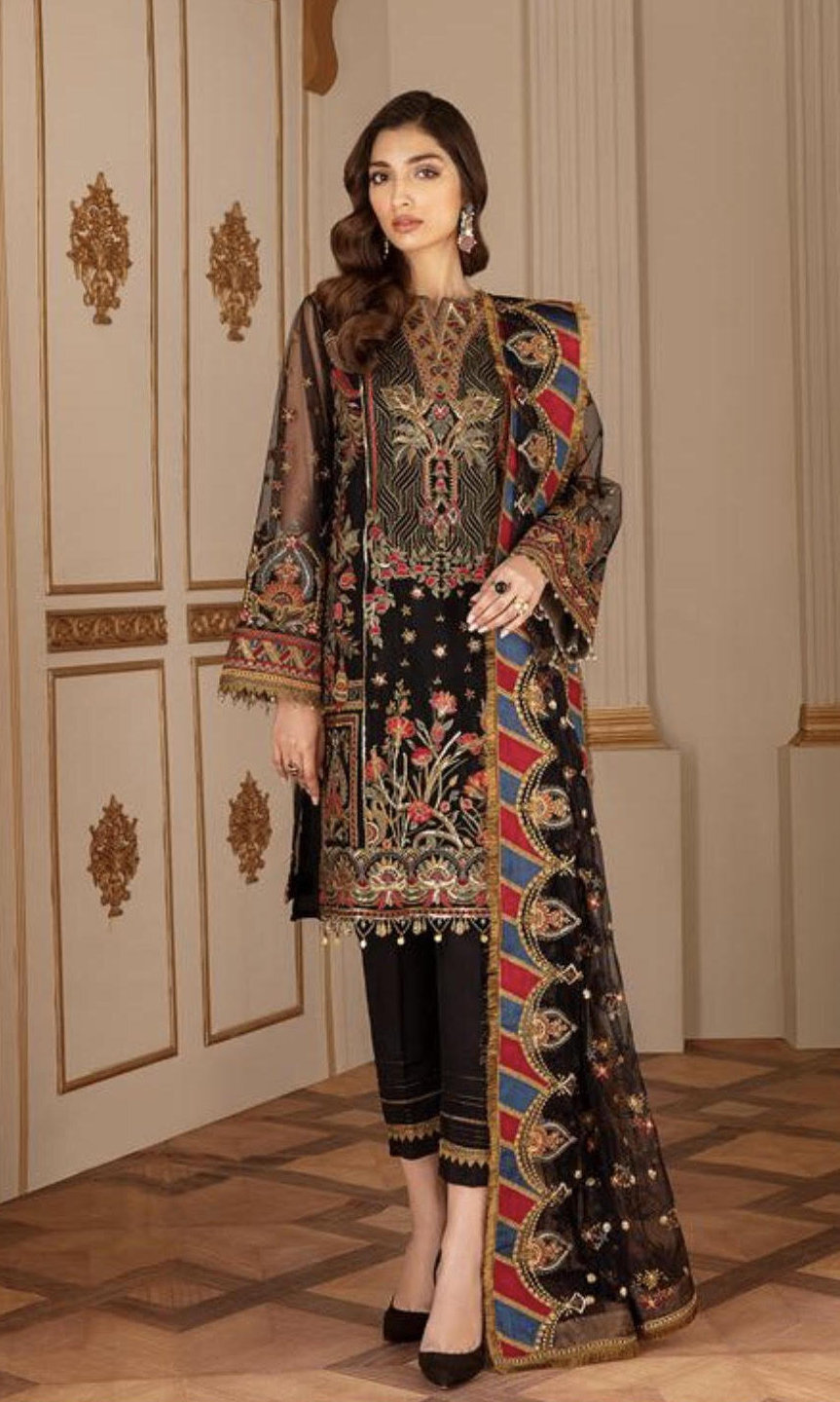 Baroque 2019 Collection Pakistani Latest Embroidered Shalwar Kameez Suit 