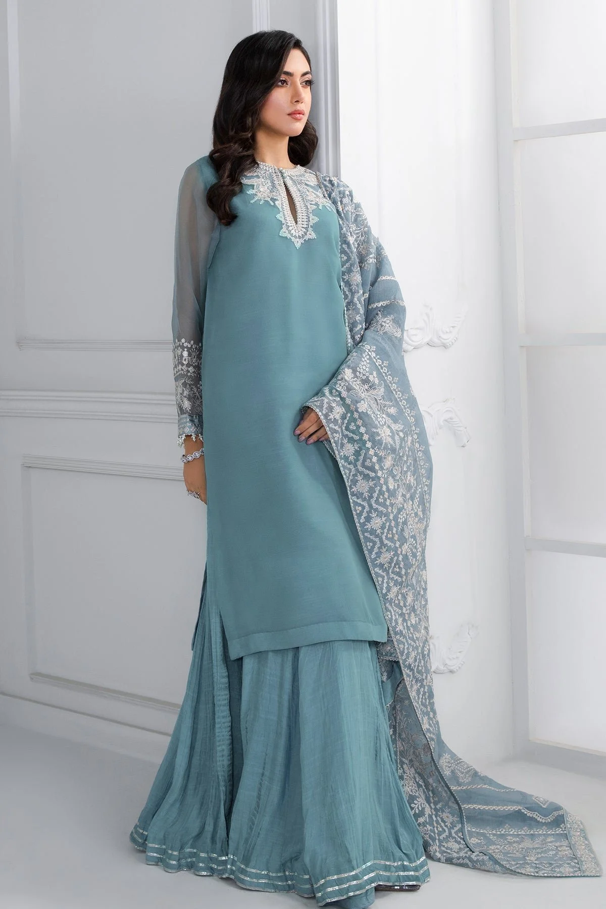LatestGreenPakistaniLongKameezShararaPartyWear_1800x1800.jpg