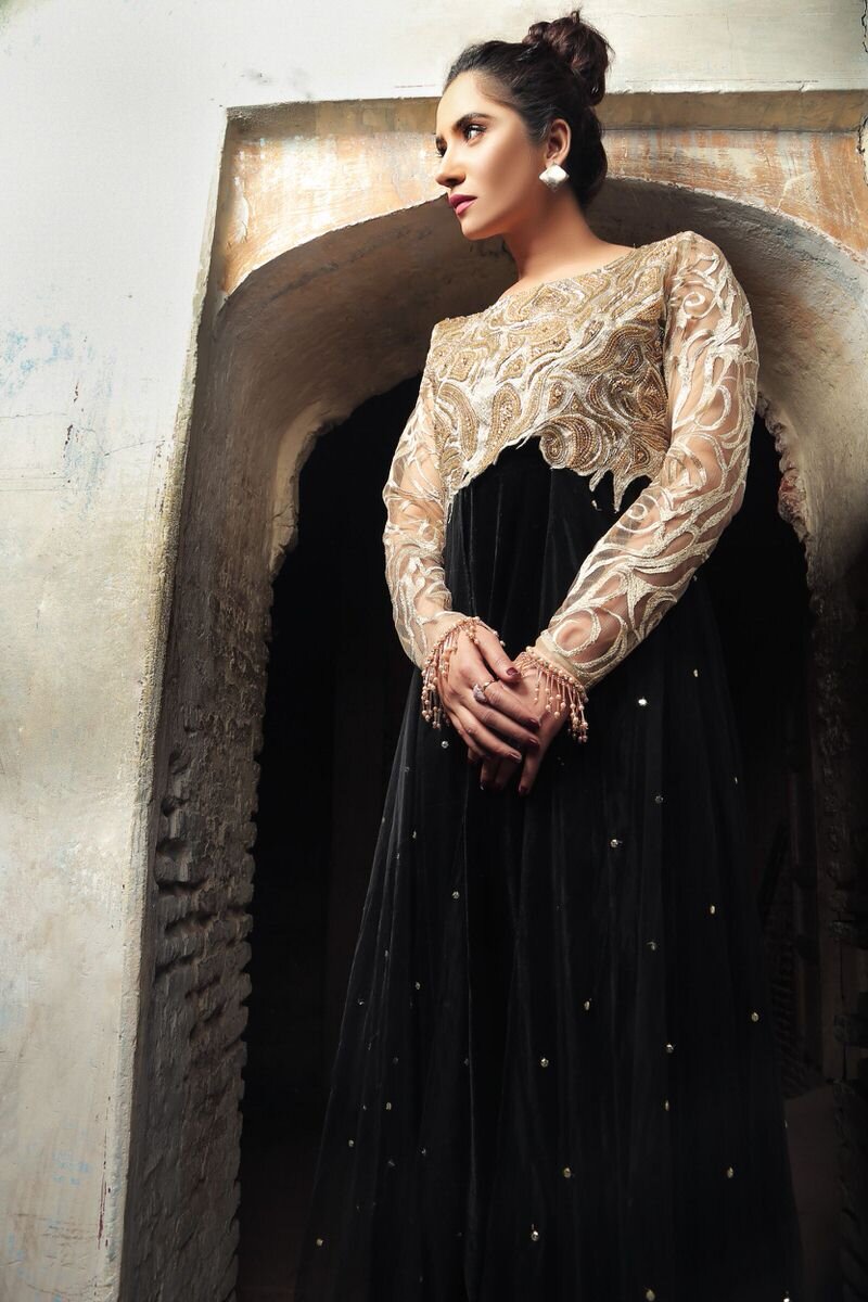 Pin by khanzaadi 12 on Wedding ideas | Dress indian style, Indian bridal  outfits, Stylish dresses