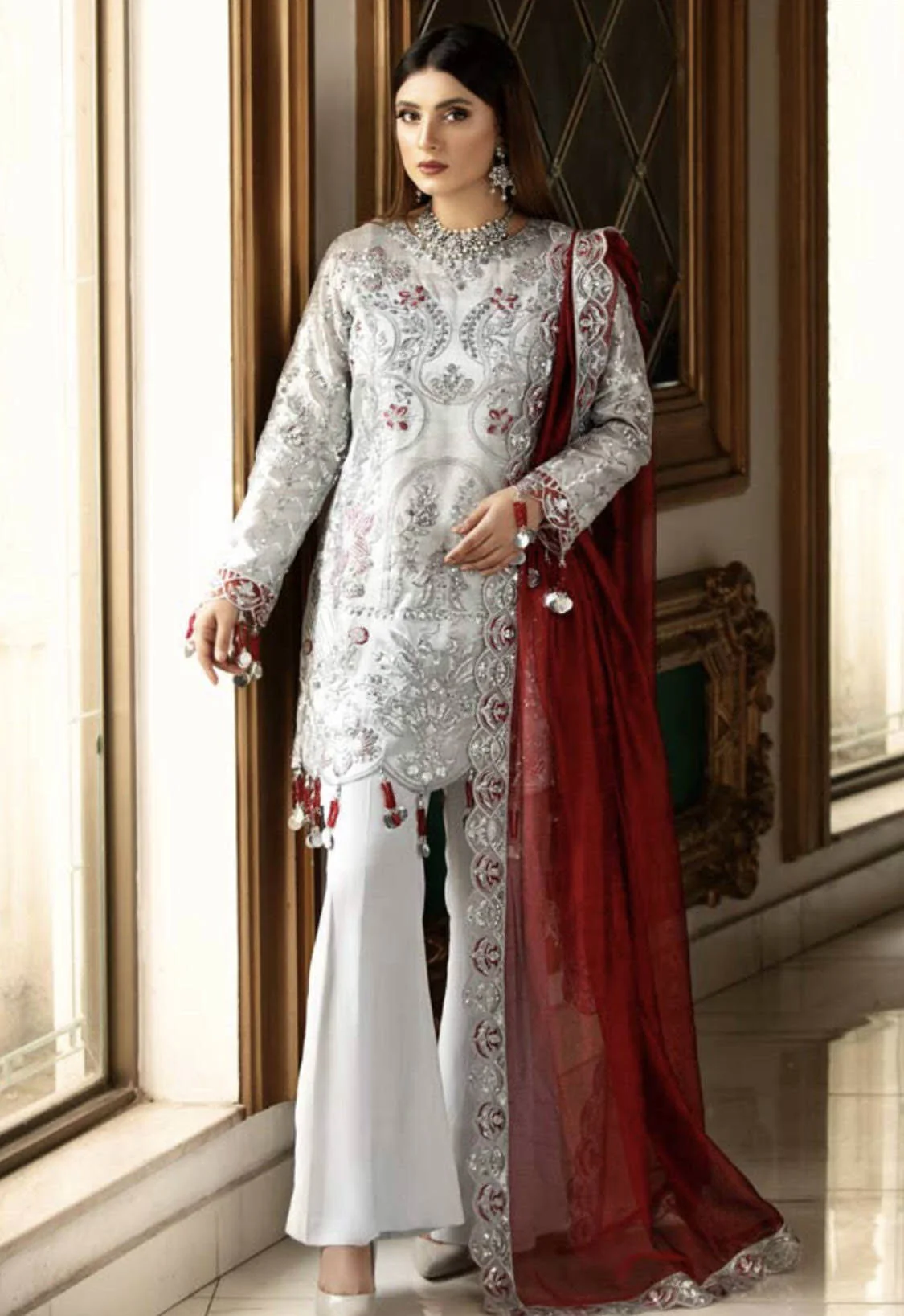 latest pakistani suit