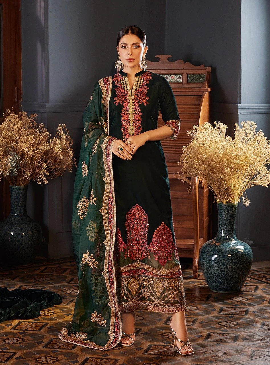 Designer Salwar kameez | Designer Punjab Suits | Pakistani Salwar Kameez |  Formal dresses long, Clothes design, Salwar kameez designs