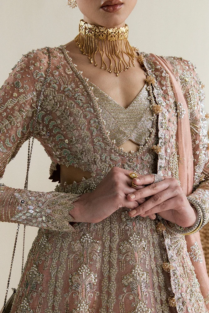 09Mahveen_667x1000.webp