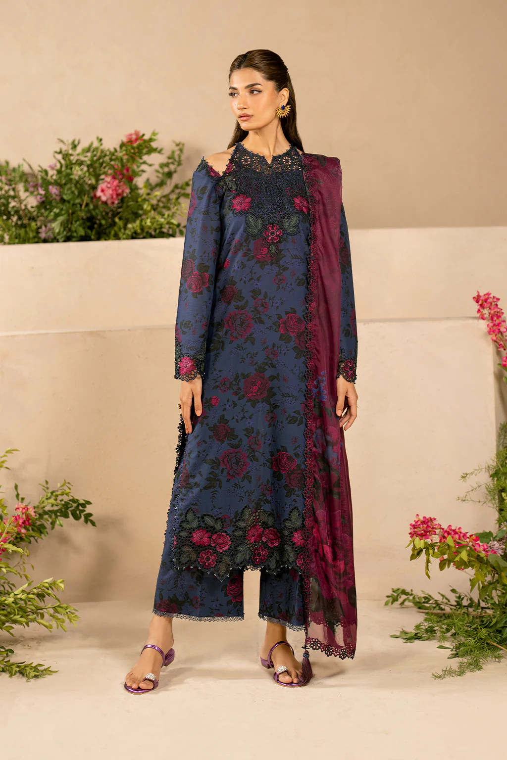 Pakistani Embroidered Lawn Collection - EFL-12 Embroidered Lawn - Latest Pakistani Salwar Kameez Punjabi Suit Designer Wear.
