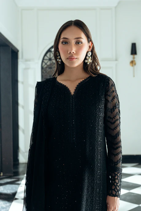 Raven-Drape-10_460x.jpg