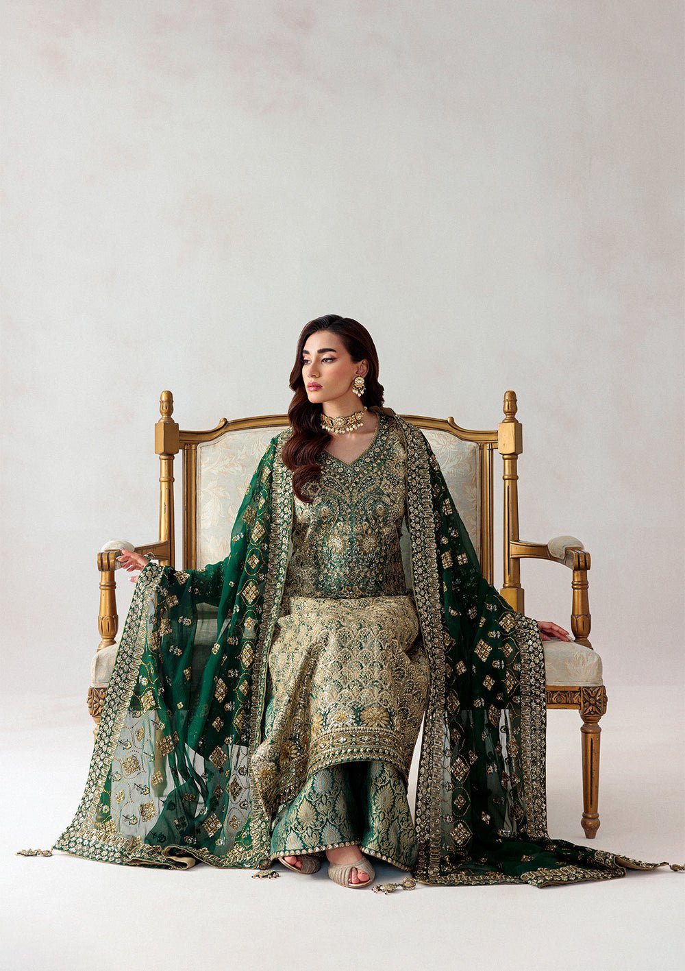 aik-atelier-unstitched-25-vol-1-look-01-5.jpg