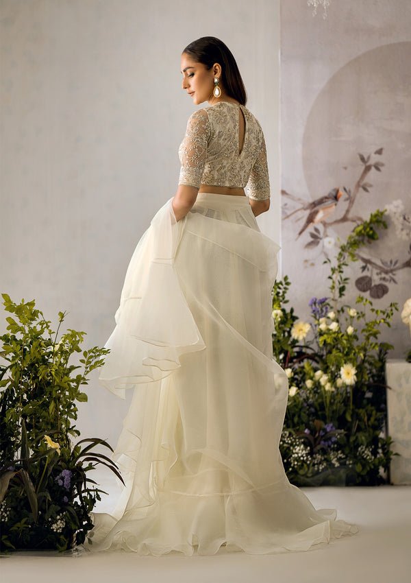 aik-atelier-the-sari-edit-look-07-4.jpg