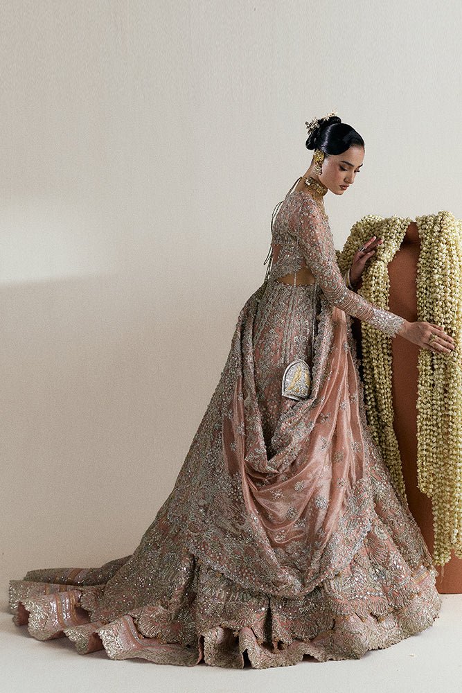 08Mahveen_667x1000.jpg (Copy)