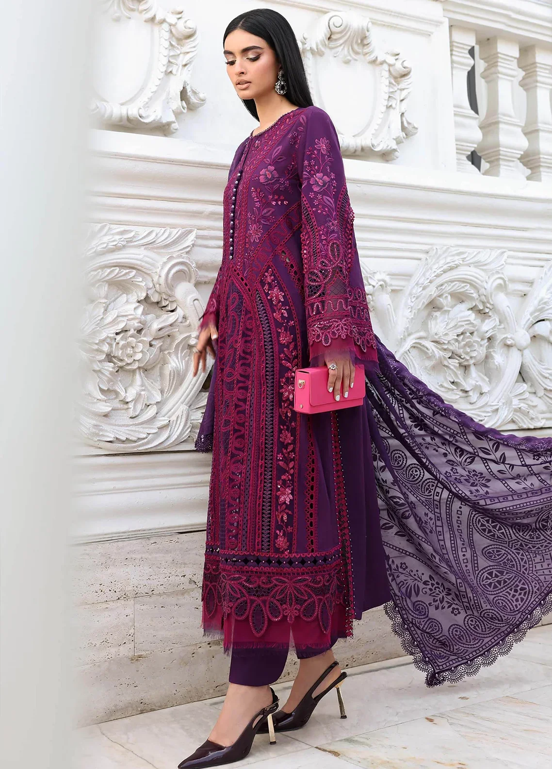 26_d37d86b6-2ab7-4147-a165-a55ef80440ac.webp