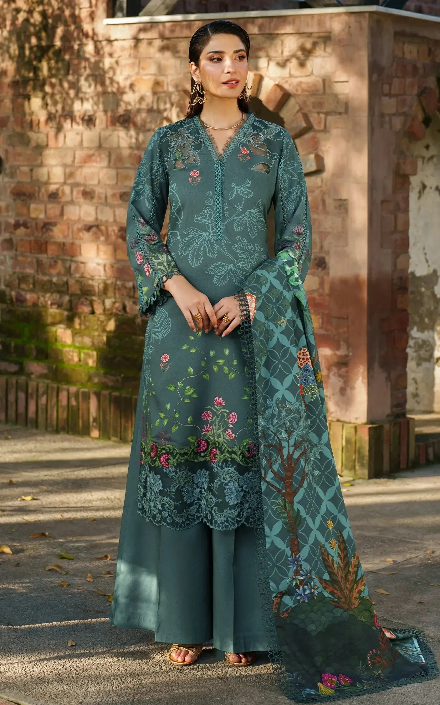 Pakistani Frosted Petals | 3pcs Embroidered Unstitched Winter Eel-74 | Latest Pakistani Punjabi Suits and Salwar Kameez Designer Wear