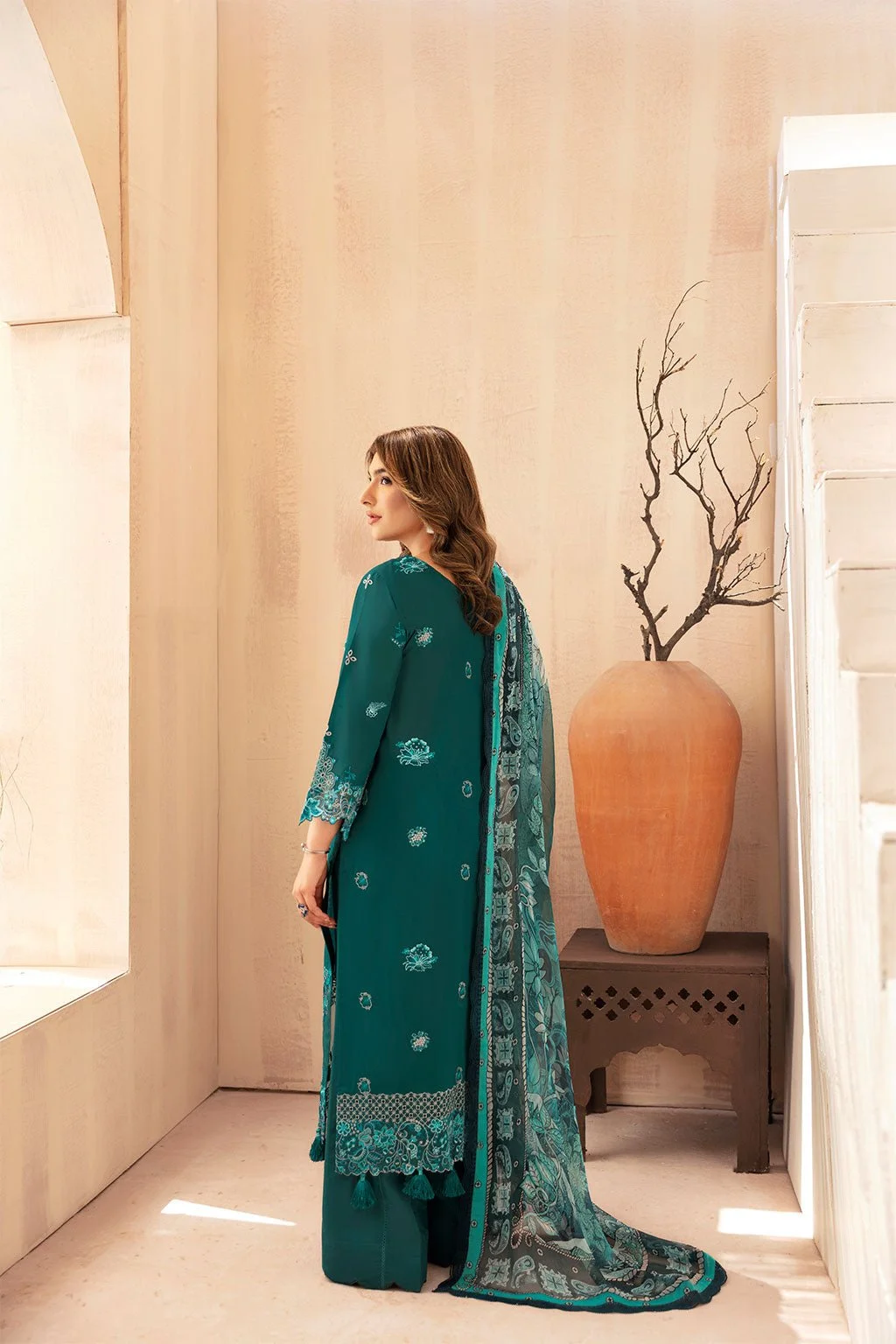 resize-andaaz-4.jpg