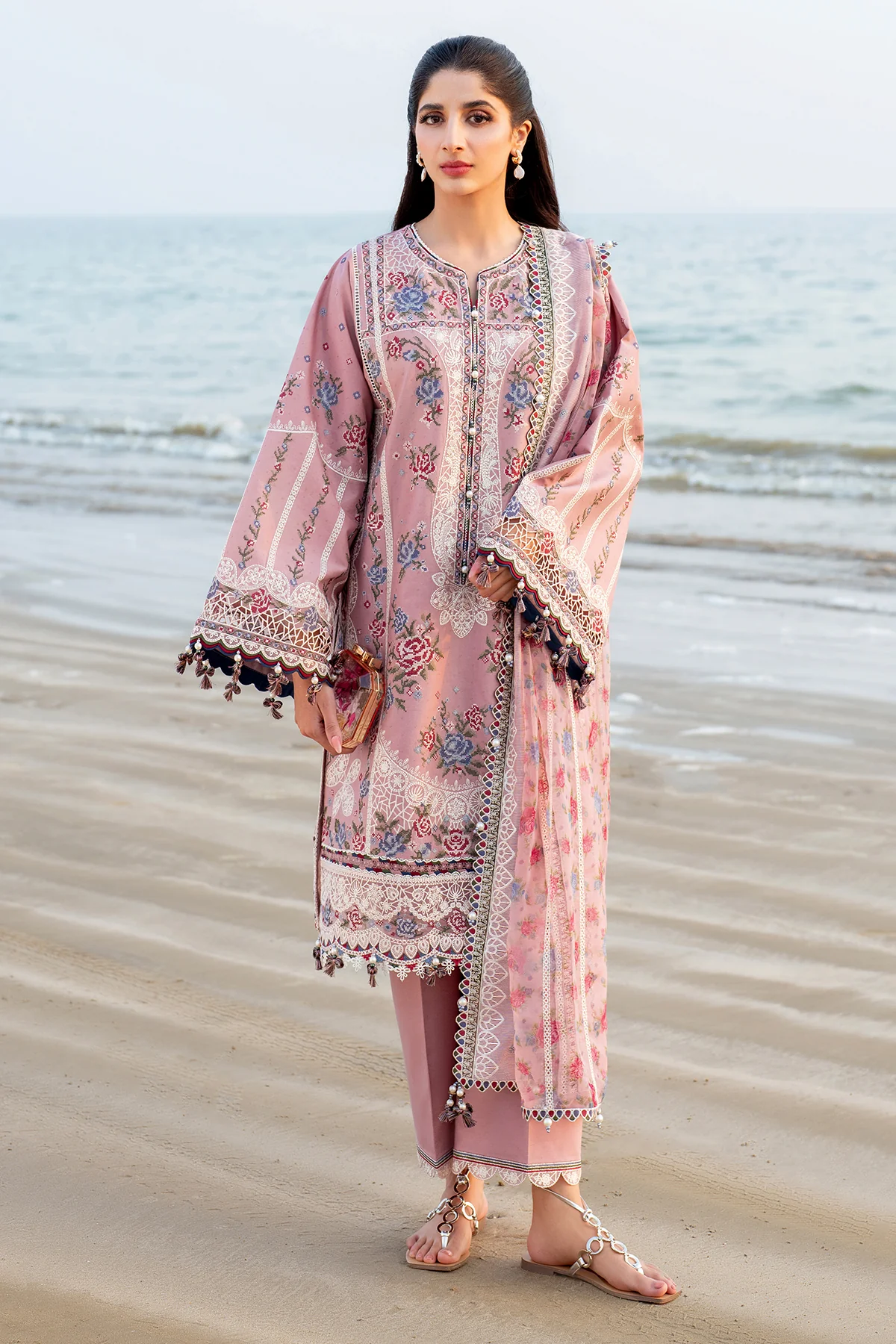 Pakistani Embroidered Luxury Lawn SL25-D2 Unstitched Suit | Latest Pakistani Salwar Kameez Punjabi Suit Designer Wear.