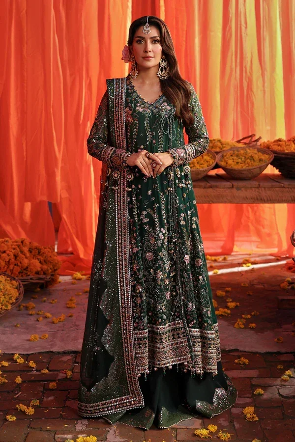 NL-83Zoha_BuyFestiveGreenChiffonDresswithHandEmbellishments1.webp