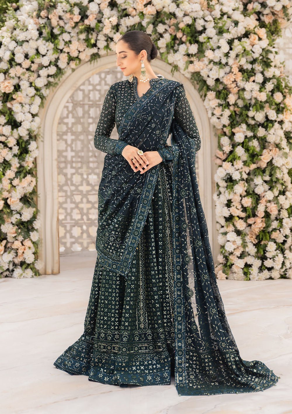 aik-atelier-unstitched-24-vol-01-look-01-3.jpg