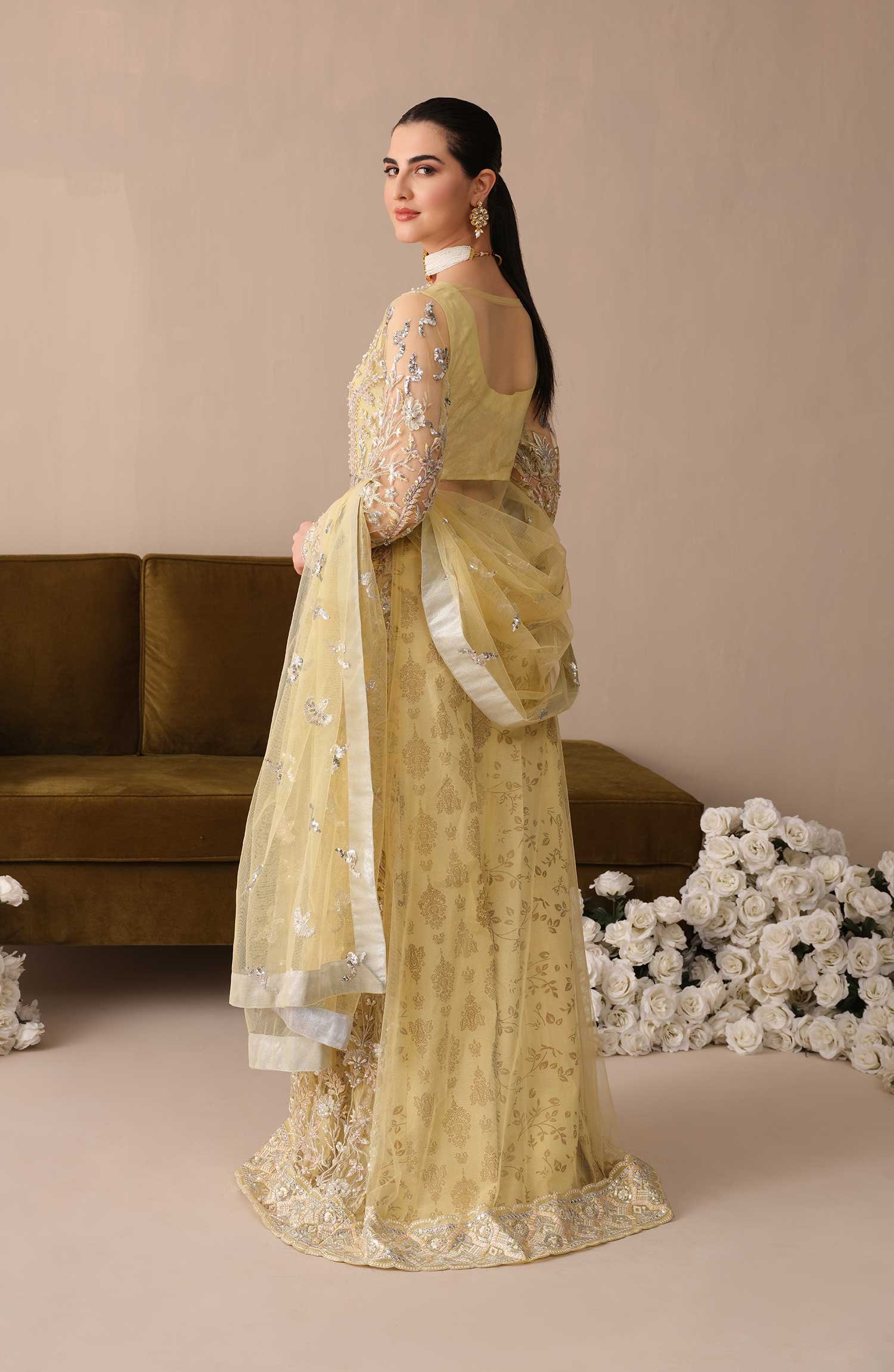 FrontOpenGownPakistaniWeddingDressinNetFabricOnline.jpg