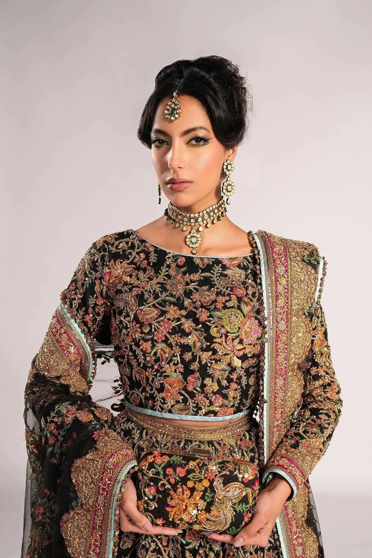 ajooba-2175067_1800x1800_a7e8b217-b51b-462d-bf4a-3e8dd9fb3f32.webp