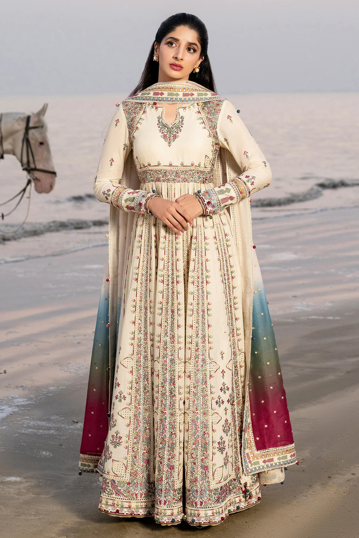 Pakistani 3 Piece Embroidered Luxury Lawn SL25-D9 Unstitched Suit | Latest Pakistani Salwar Kameez Punjabi Suit Designer Wear.