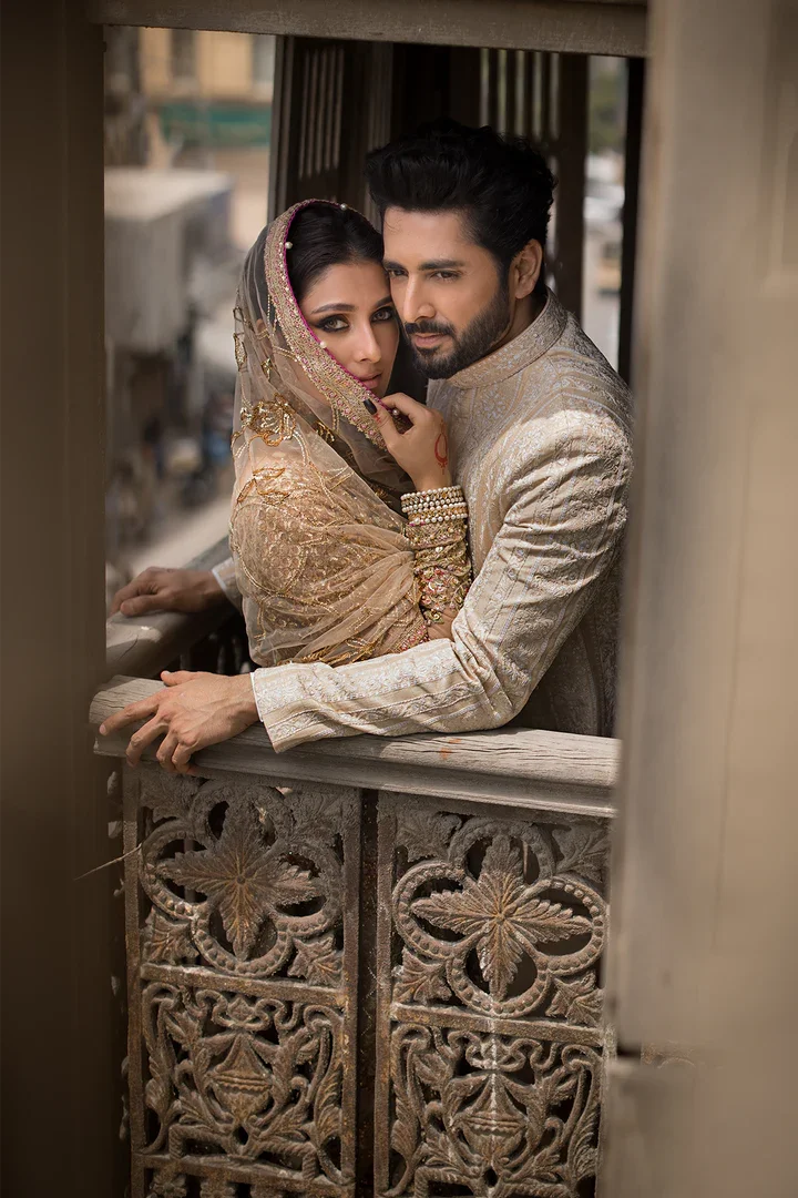 pakistanidesignerdresses-1697889070111_fae2d57c-f75e-4d4f-a514-73f313952b59.webp