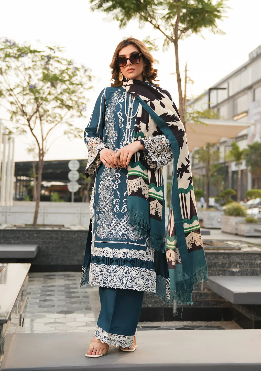 Pakistani Winter Pashmina Shawl Collection 2024 Suit Unstitched 3 Piece EPW-1B Heartfelt Whisper-Af-13 - Formal Collection | Latest Pakistani Punjabi Suits Salwar Suits Designers Wear