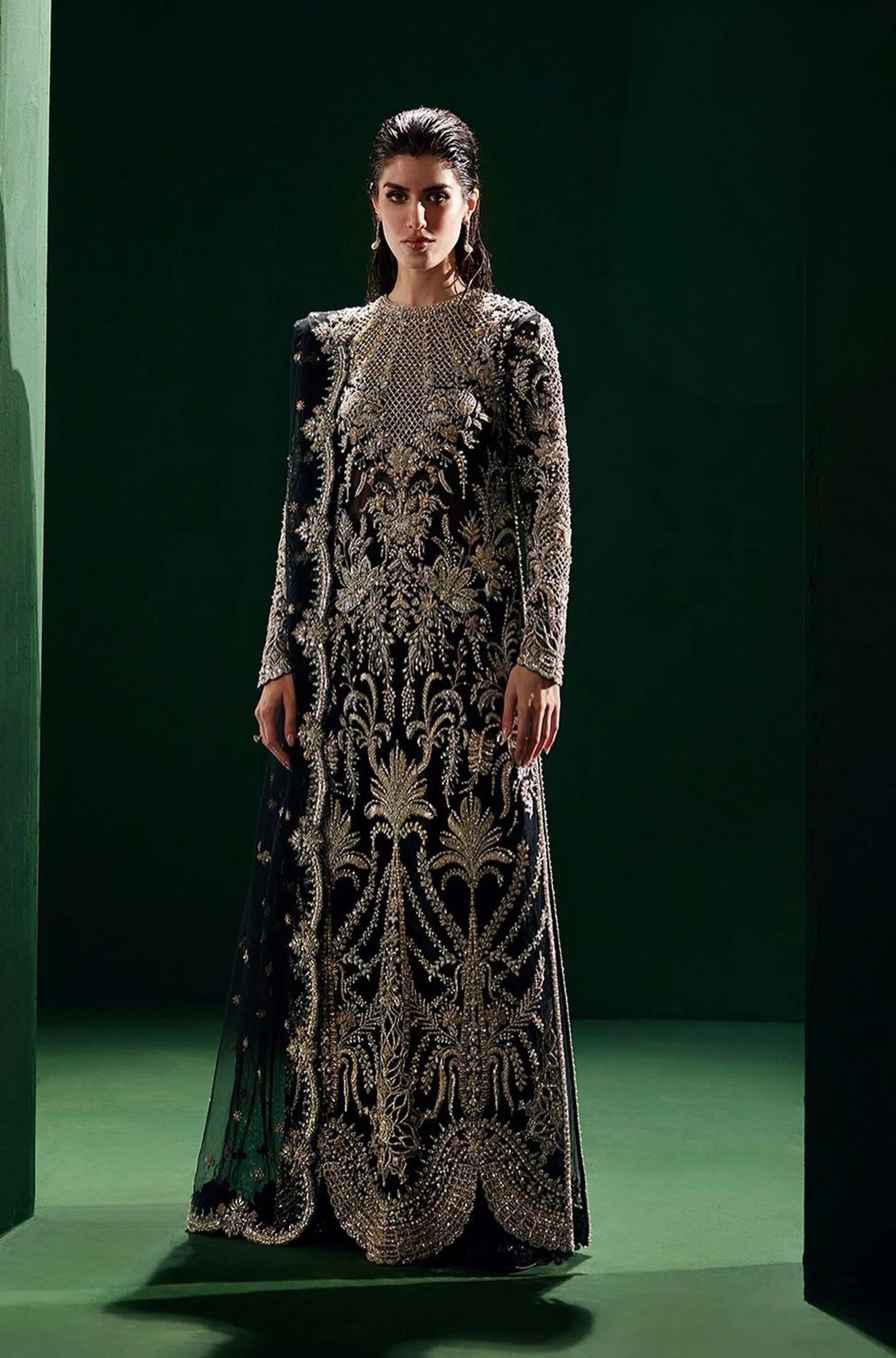 Pakistani Luxe Black Handcrafted Wedding Ensemble – Timeless Elegance-Cf-03  || Latest Pakistani Salwar Kameez.