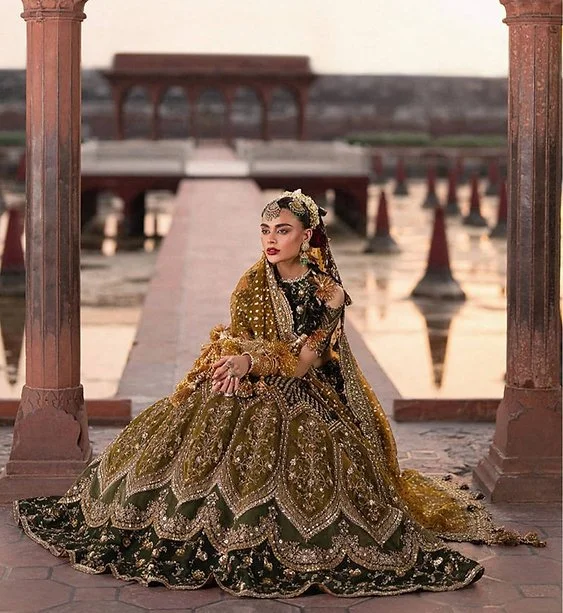 992d76_7901fce8094f43c1a3d3a36066c15ee7~mv2.jpg (Copy)