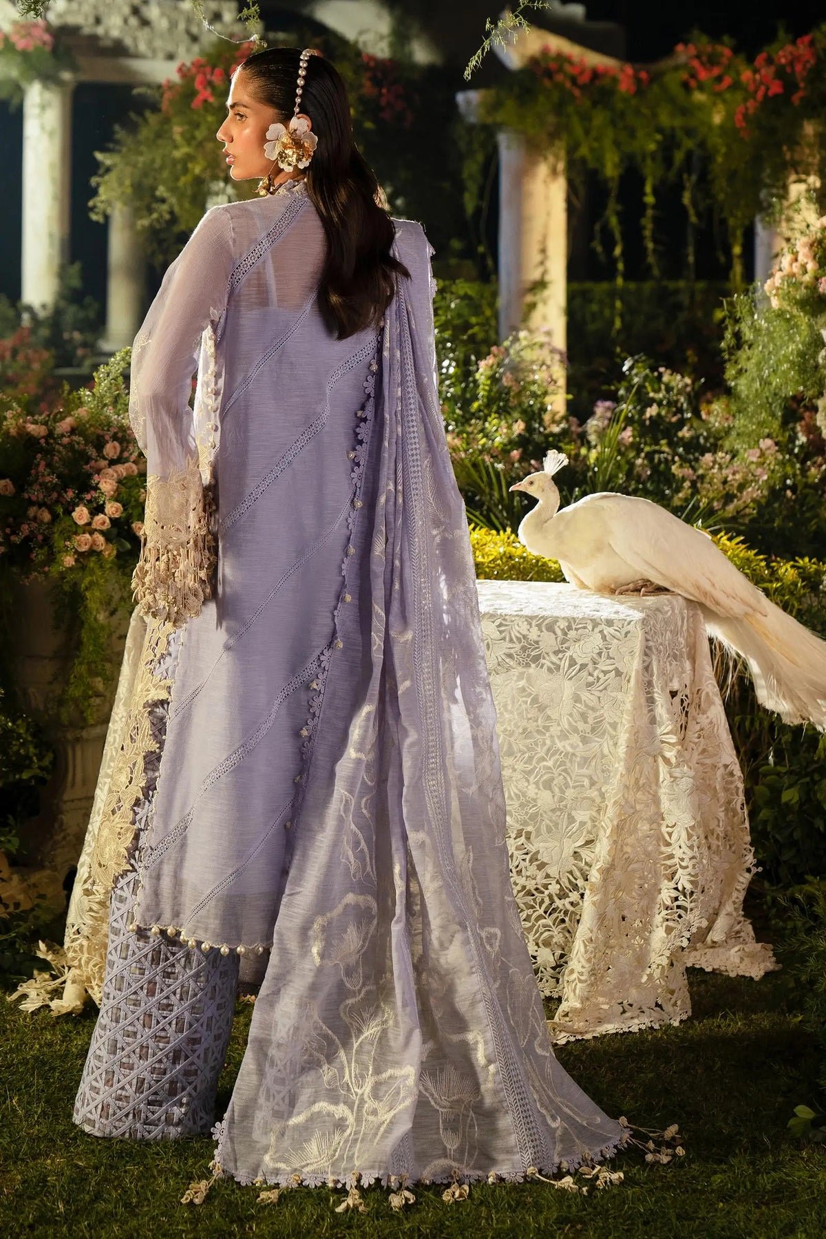 sana-safinaz-stitched-3-piece-embroidered-suit-ss24ul-10b-luxury-collection-6_1800x1800.jpeg