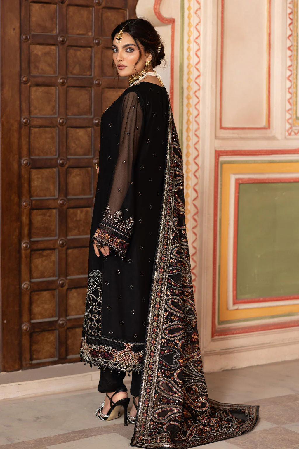 dastan-resized-data-28_581c35d7-349d-41c8-8c4b-adb745331f33.jpg