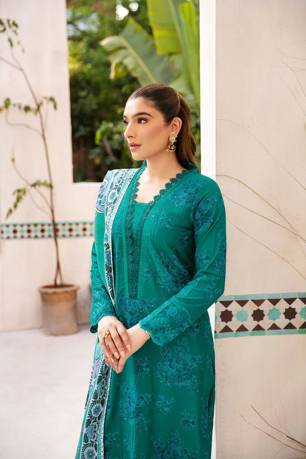 resize-andaaz-40.jpg