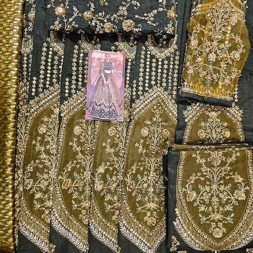 992d76_fbc33d17134d4921bb074520a4000196~mv2.jpg (Copy)