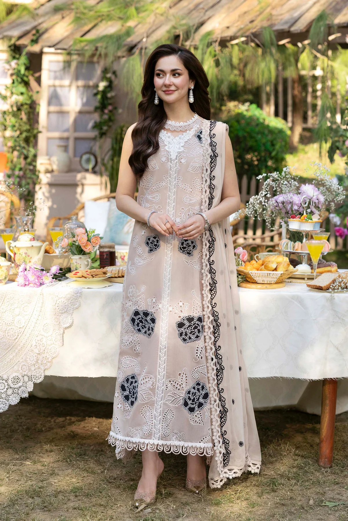 Pakistani Embroidered Organza Suit Unstitched 4 Piece - SL-01-25-V1 - Luxury Collection | Latest Pakistani Design Salwar Kameez Punjabi Suit Designer Wear.