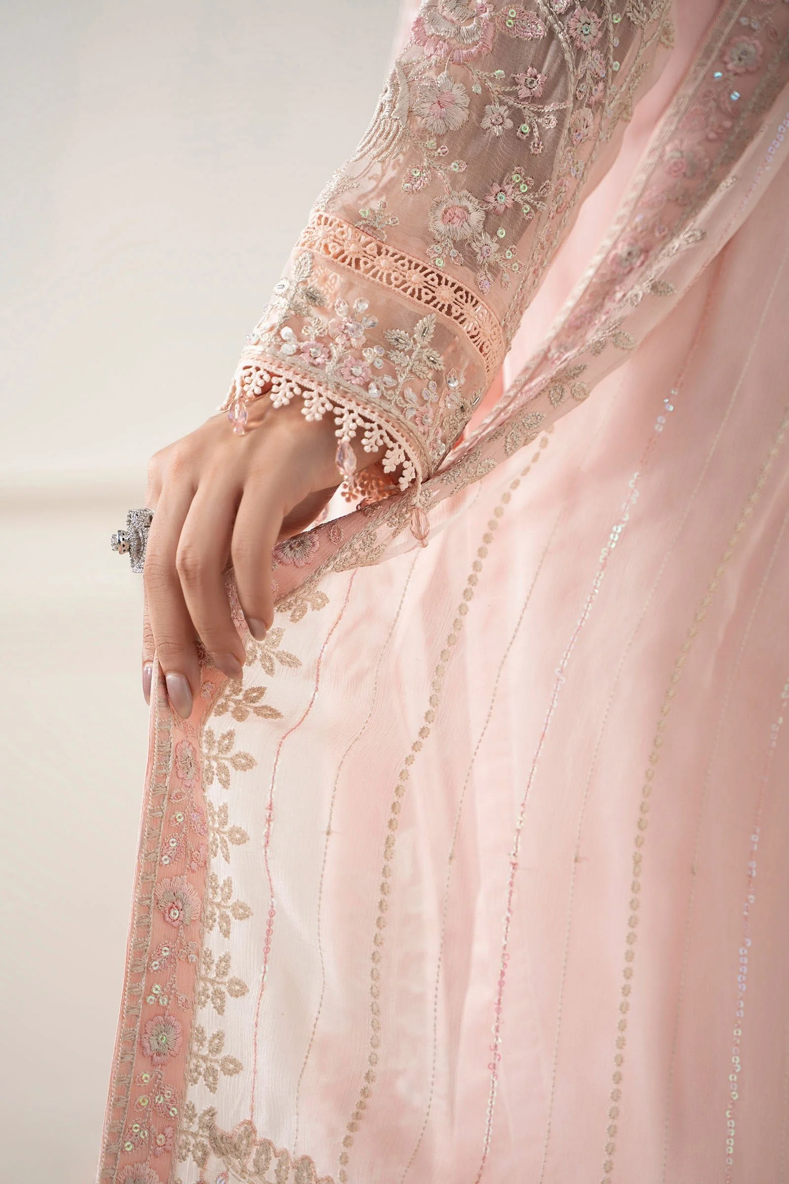 SFEA2511PeachCloseup_G_2400x2400.jpg