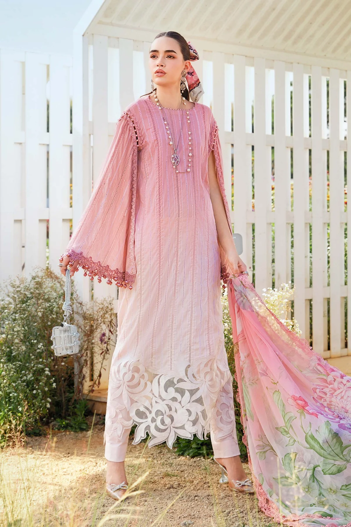 Pakistani 3 Piece Unstitched Printed Lawn Suit | MPT-2506-A | Latest Pakistani Punjabi Suits Salwar Kameez Designer Wear.