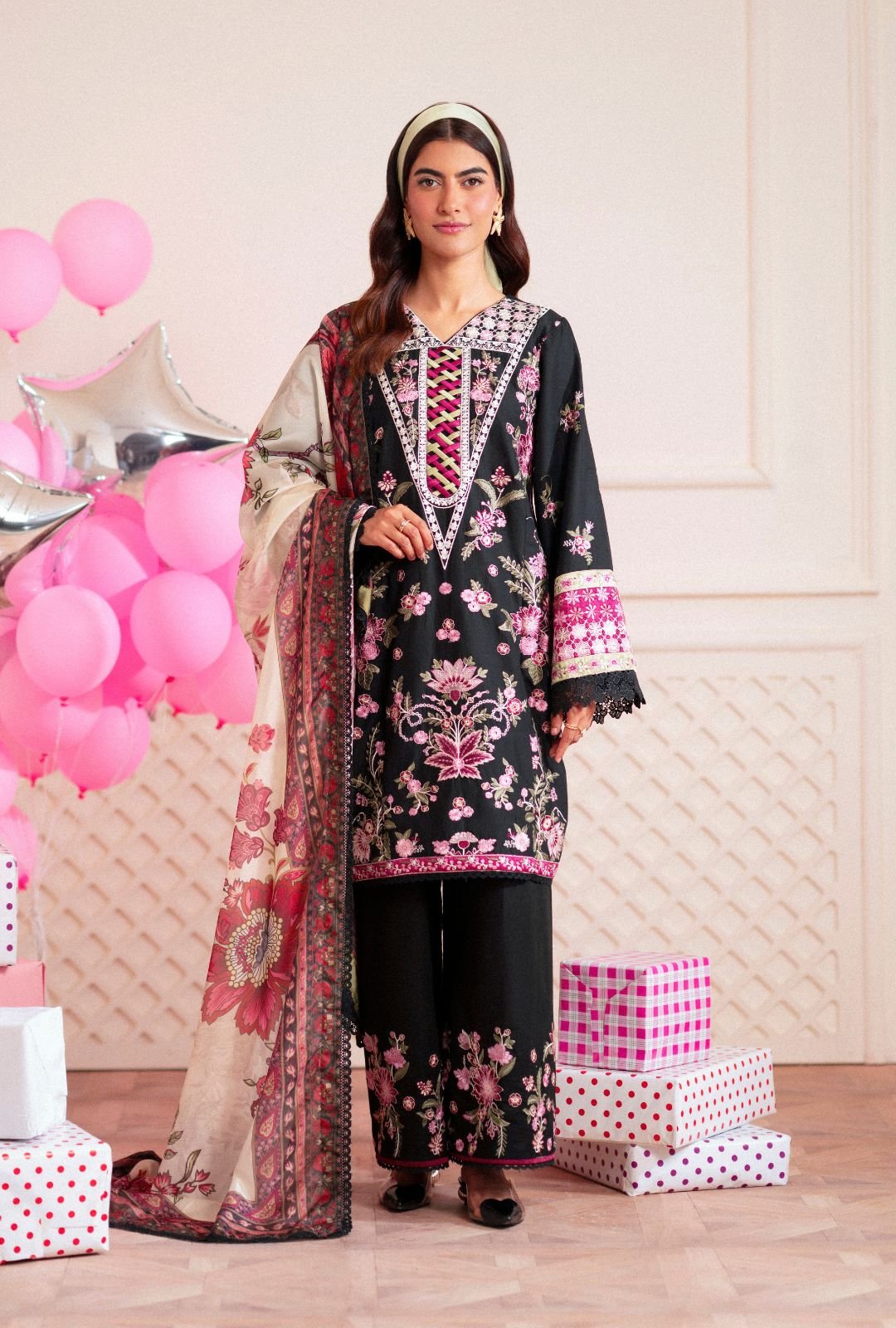 Pakistani Embroidered Unstitched 3-piece Lawn Suit Ditsy_AJR-41 | Latest Pakistani Punjabi Suits Salwar Kameez Designer Wear.