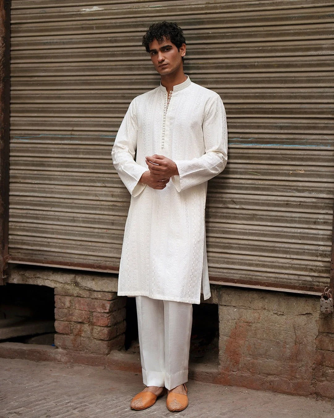 Pakistani Kurta Embroidered Karandi & Shalwar: Karandi Shalwar Suit Isuf-Fs-03 || Latest Pakistani Salwar Kameez.