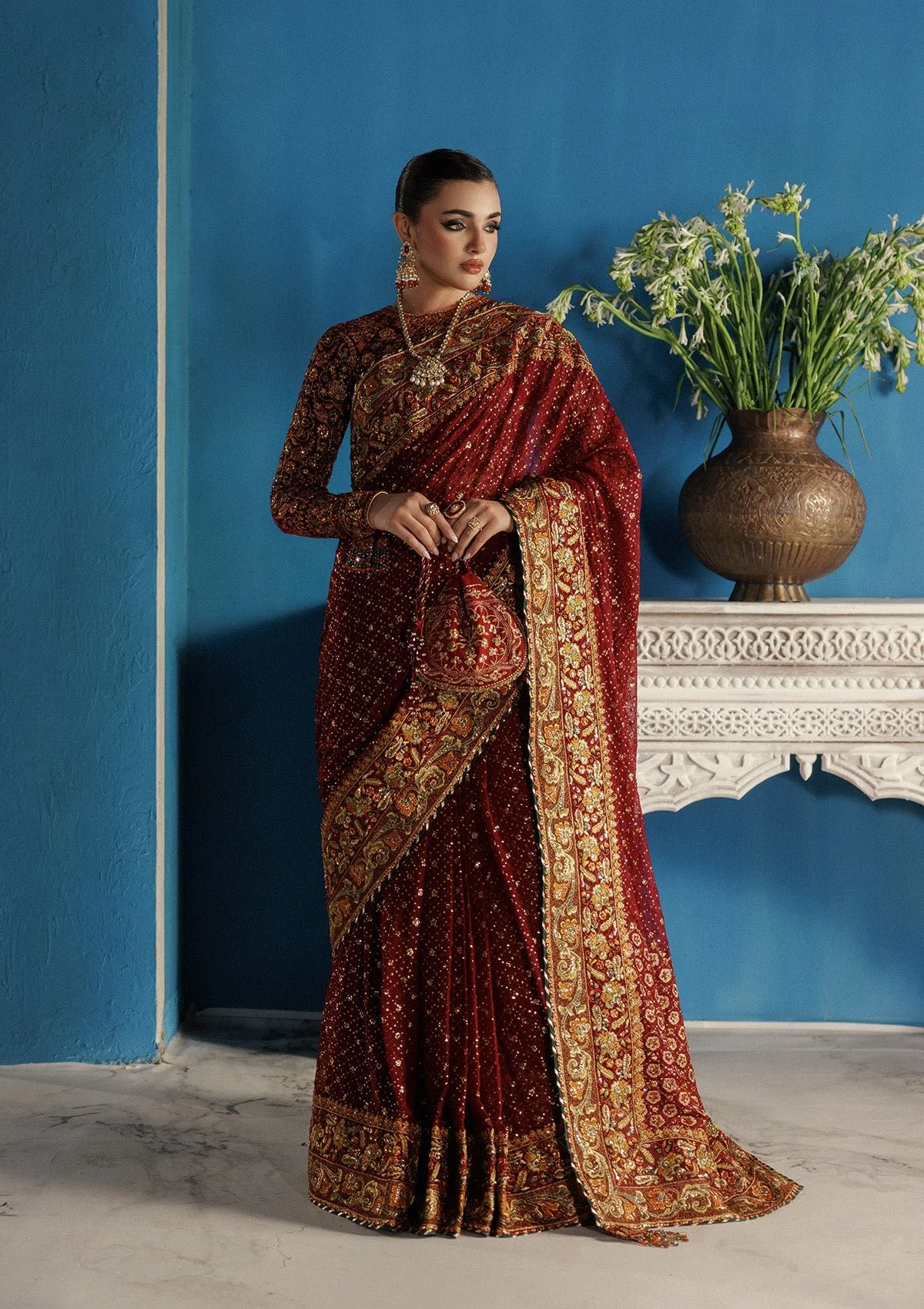aik-atelier-udaipur-luxury-velvet-look-09-1_2.jpg