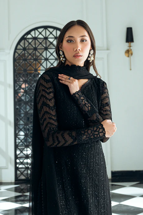 Raven-Drape-4_460x.jpg
